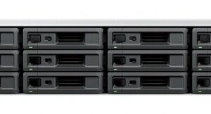 12BAY RS PLUS QUAD-CORE AMD V1780B 8GB DDR4 2XPSU